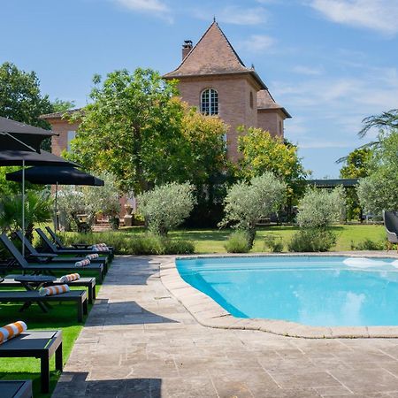 Castel Bois Marie, Maison D'Hotes Μοντωμπάν Εξωτερικό φωτογραφία The swimming pool at Château de Chaumont