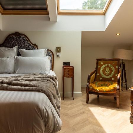 Castel Bois Marie, Maison D'Hotes Μοντωμπάν Εξωτερικό φωτογραφία A bedroom at The Old Bank Hotel