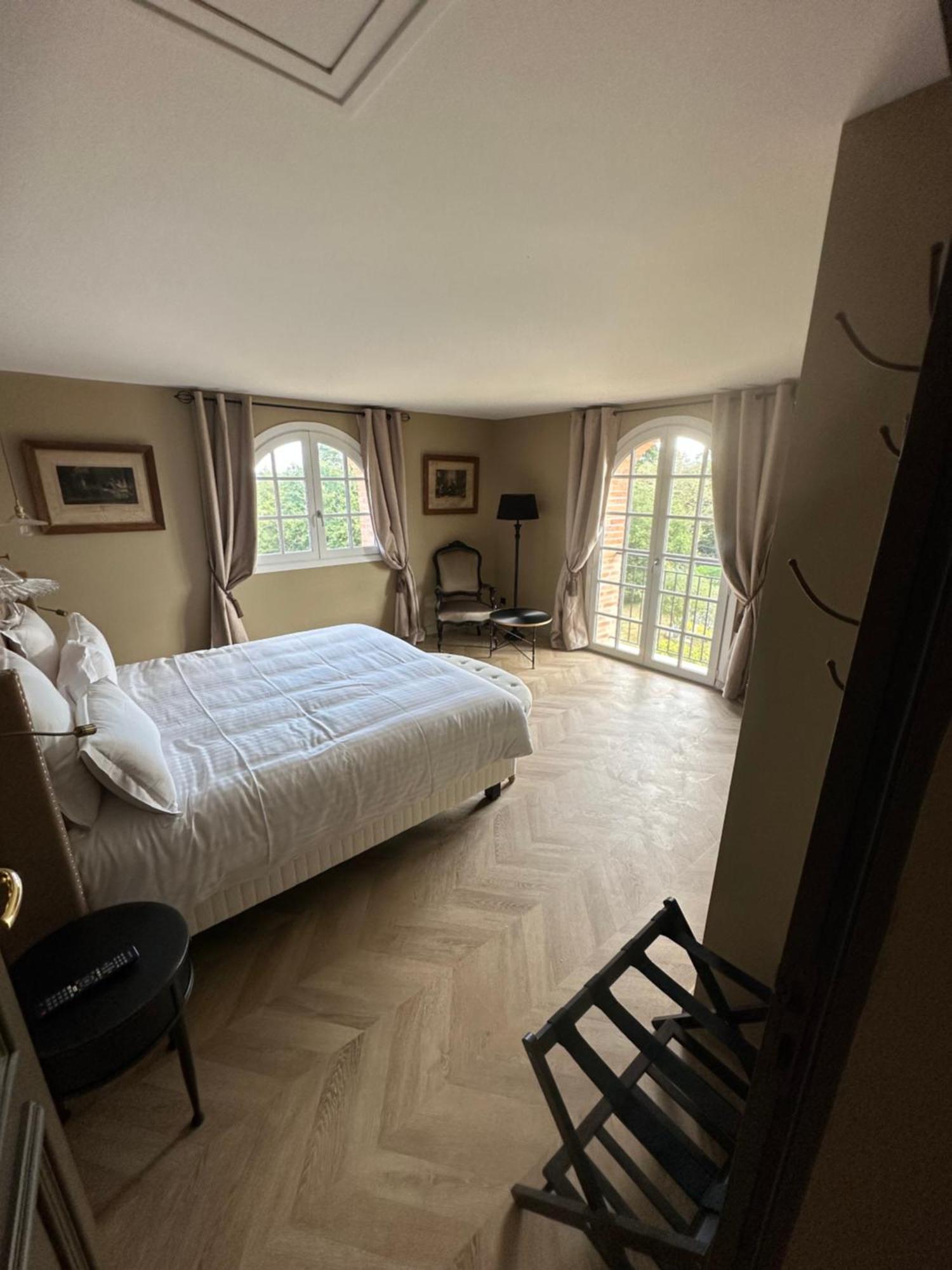 Castel Bois Marie, Maison D'Hotes Μοντωμπάν Εξωτερικό φωτογραφία The bedroom of the 18th-century house