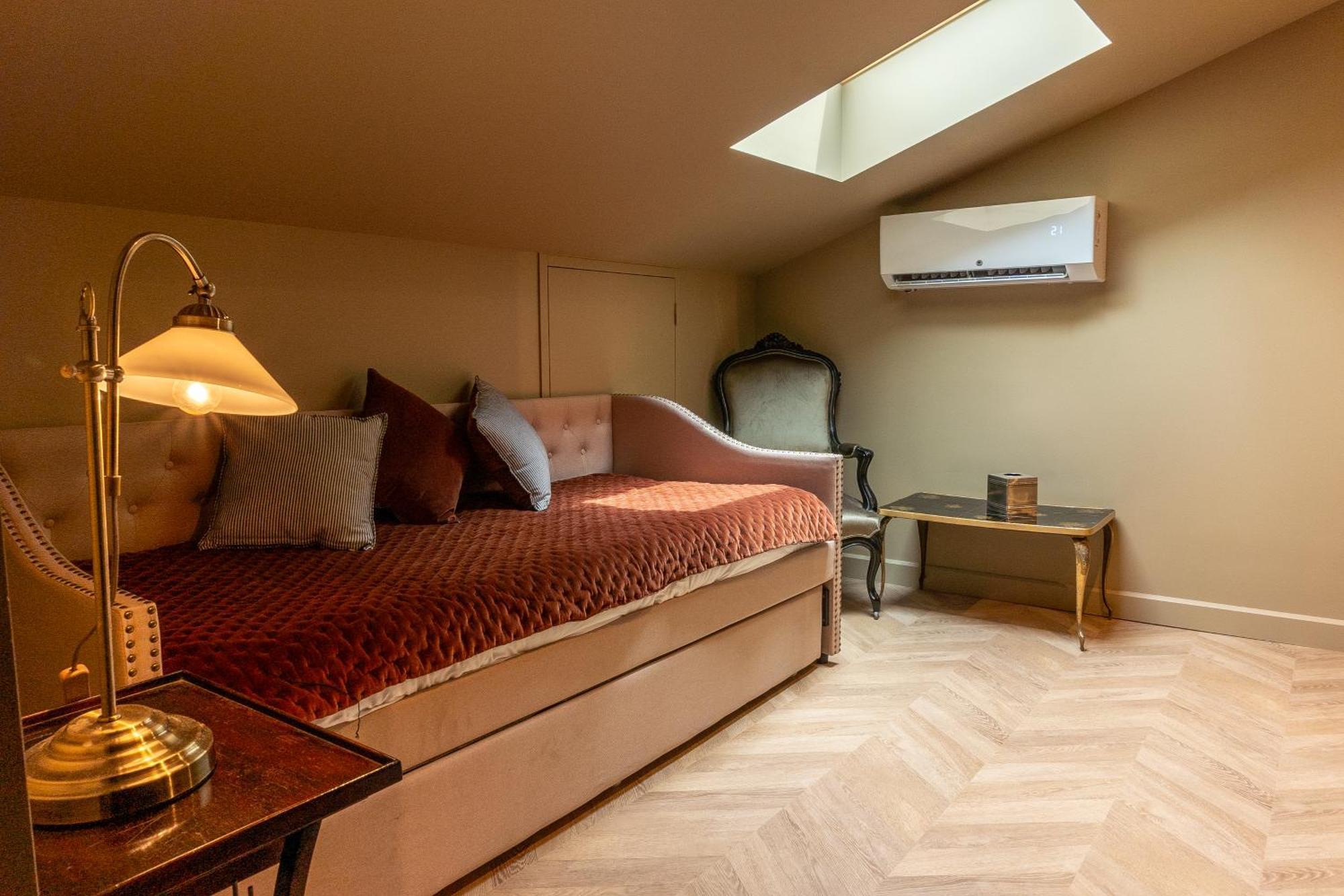 Castel Bois Marie, Maison D'Hotes Μοντωμπάν Εξωτερικό φωτογραφία A room at the hotel