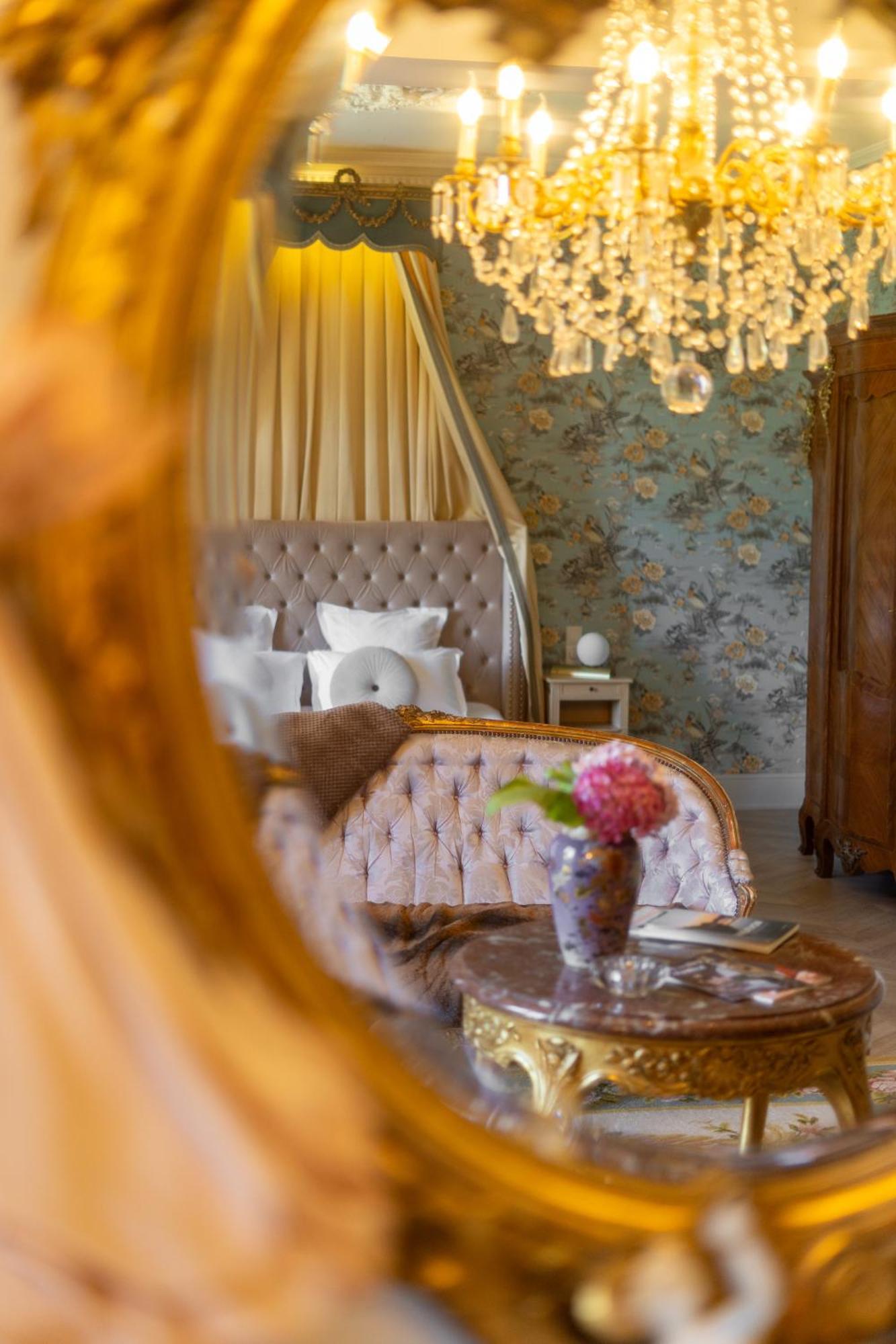 Castel Bois Marie, Maison D'Hotes Μοντωμπάν Εξωτερικό φωτογραφία A room at the hotel