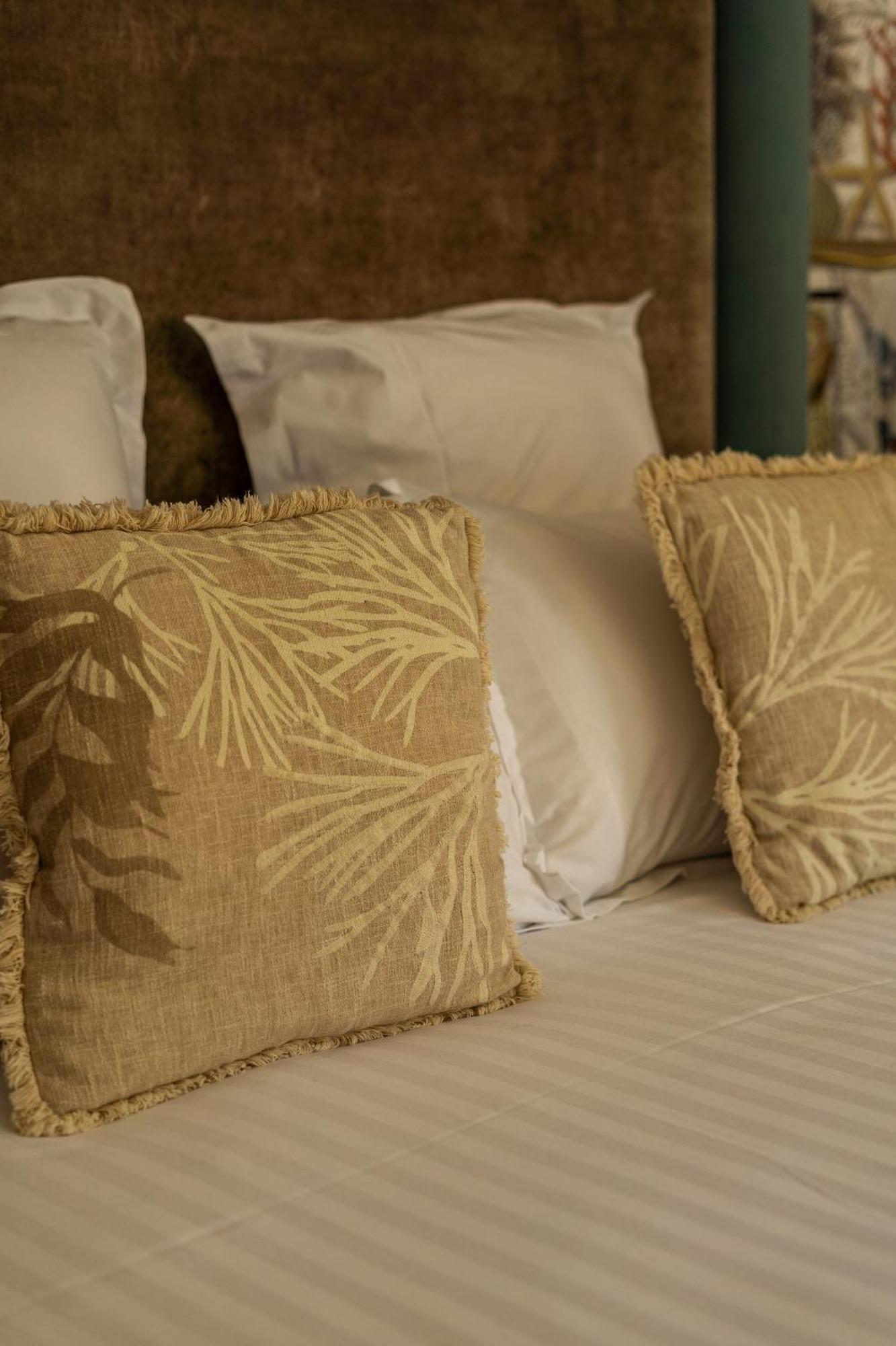 Castel Bois Marie, Maison D'Hotes Μοντωμπάν Εξωτερικό φωτογραφία Cushions