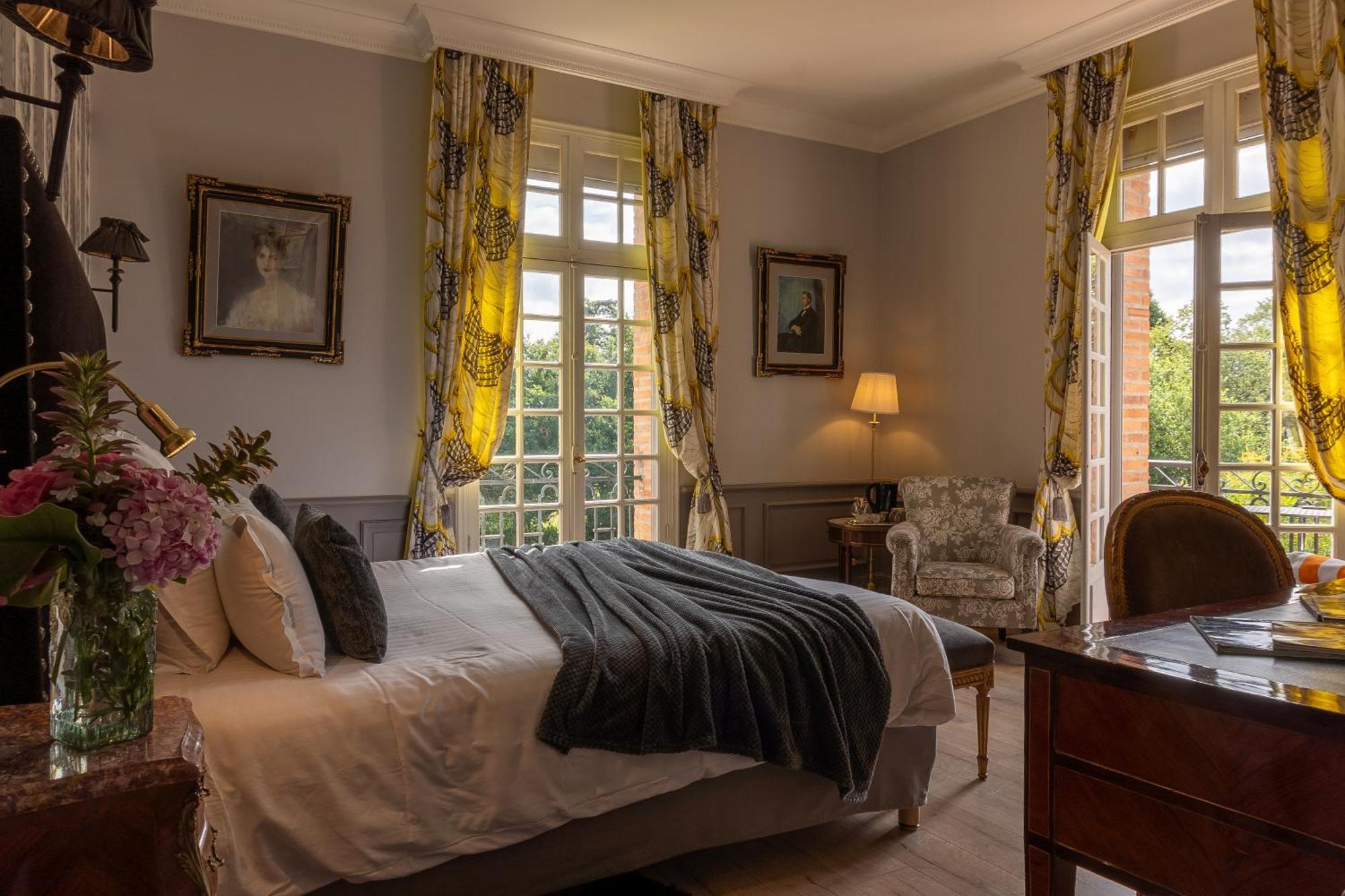 Castel Bois Marie, Maison D'Hotes Μοντωμπάν Εξωτερικό φωτογραφία A bedroom at the hotel