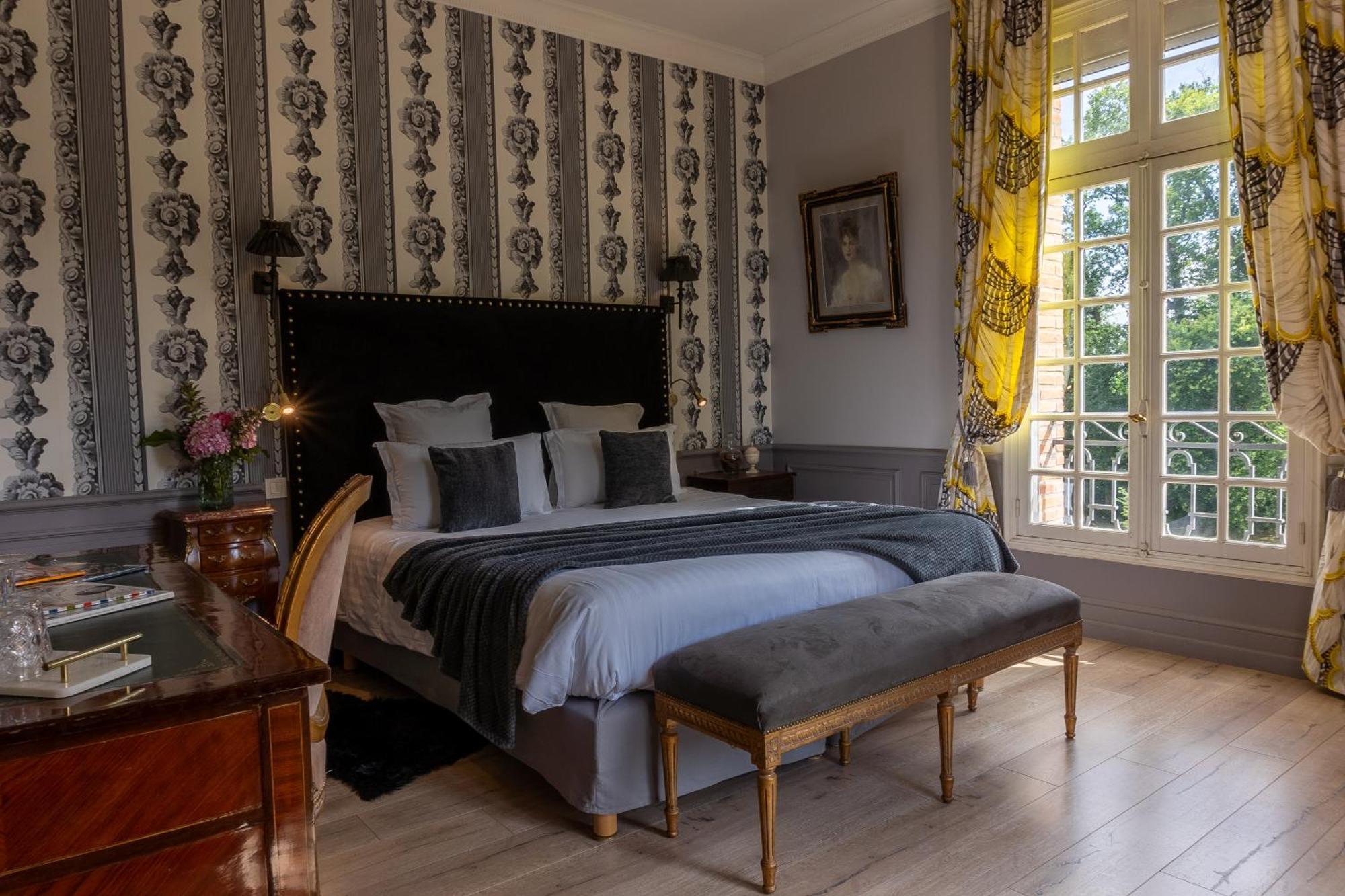 Castel Bois Marie, Maison D'Hotes Μοντωμπάν Εξωτερικό φωτογραφία A bedroom at the hotel