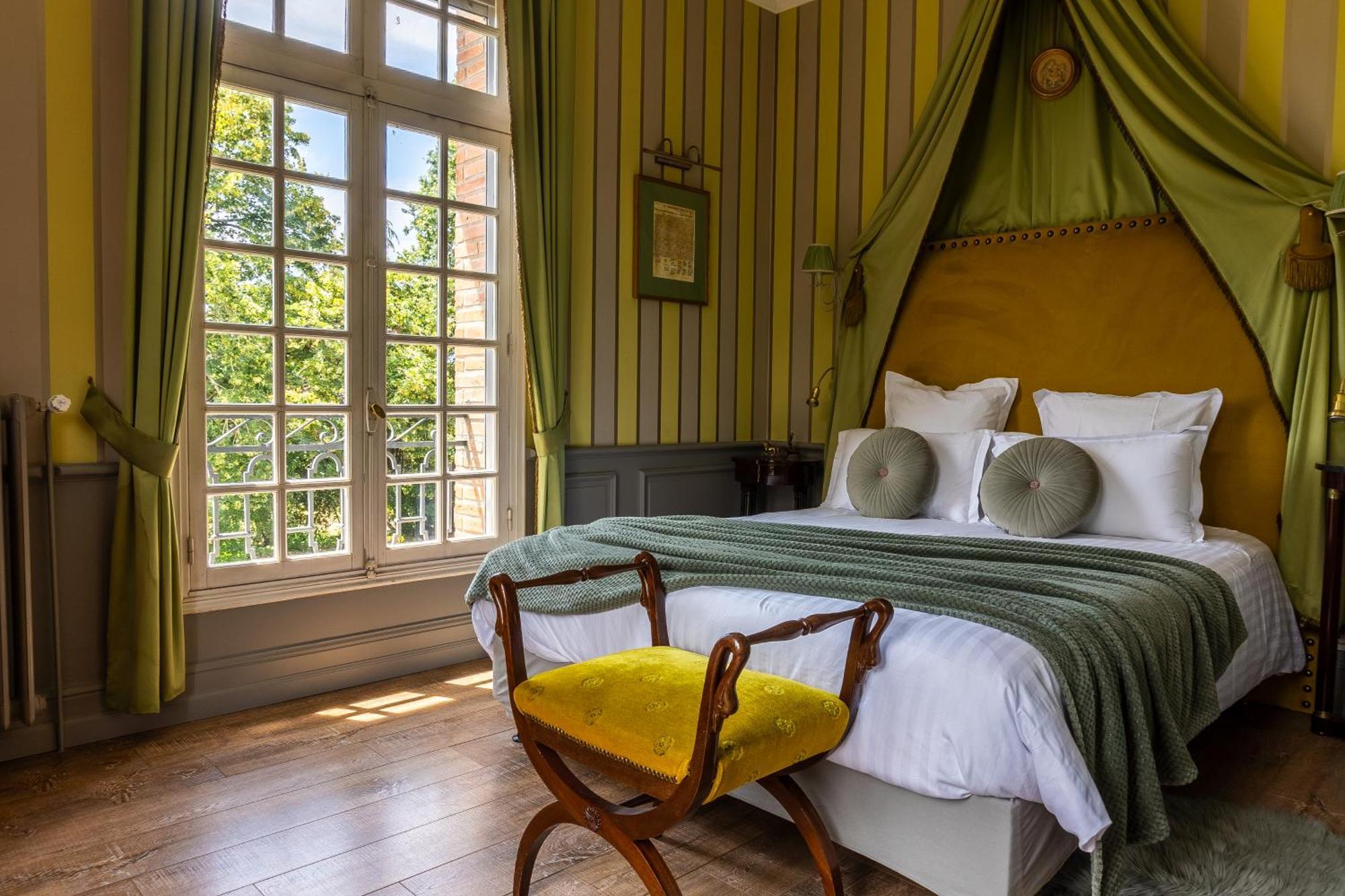 Castel Bois Marie, Maison D'Hotes Μοντωμπάν Εξωτερικό φωτογραφία The Yellow Room