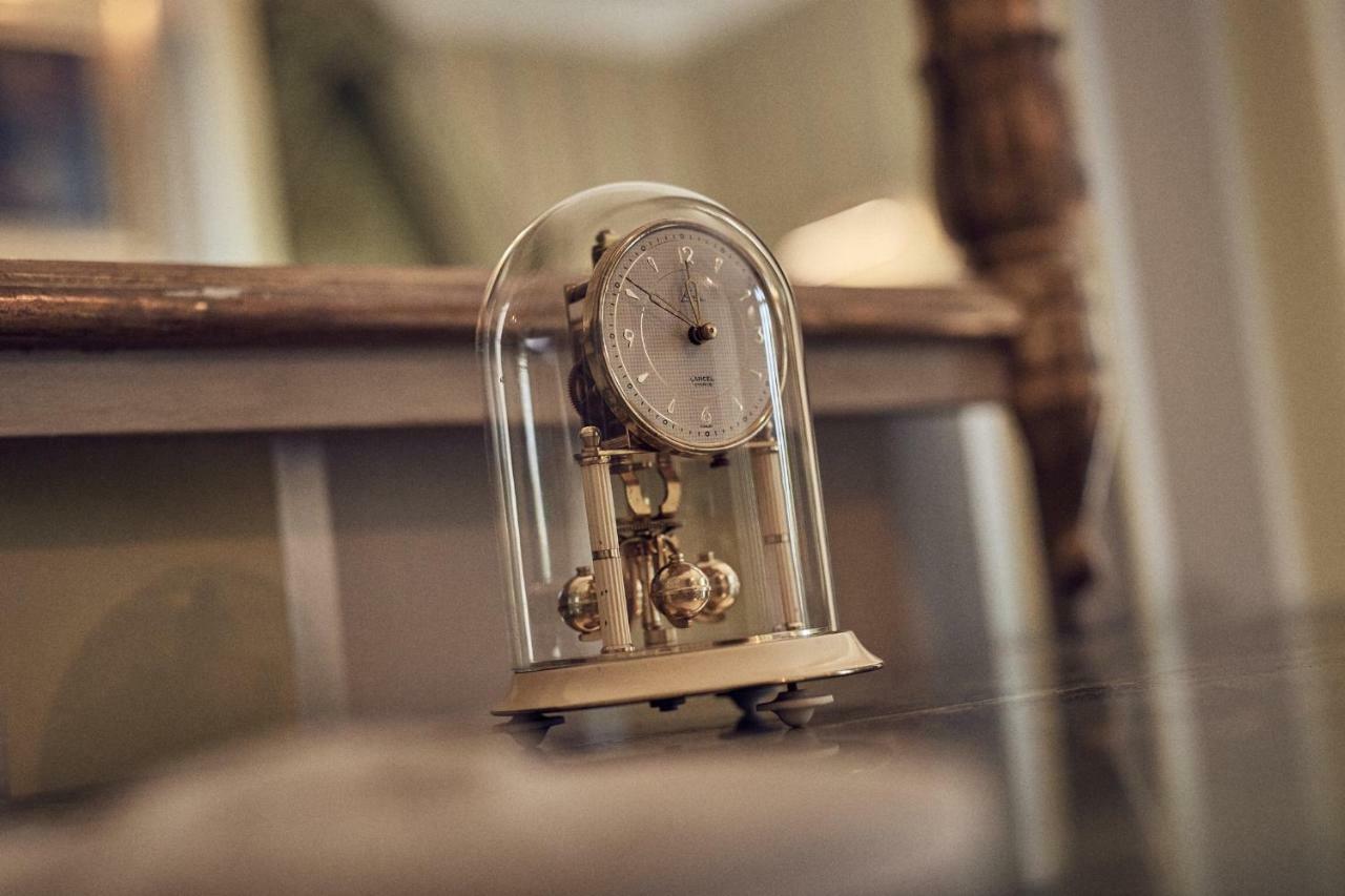 Castel Bois Marie, Maison D'Hotes Μοντωμπάν Εξωτερικό φωτογραφία A 400 Day Anniversary Clock